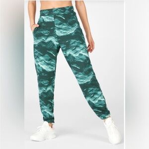 Fabletics Crystal Wave Cloe Slim Printed Sweatpant Joggers Teal Plus Size 4X